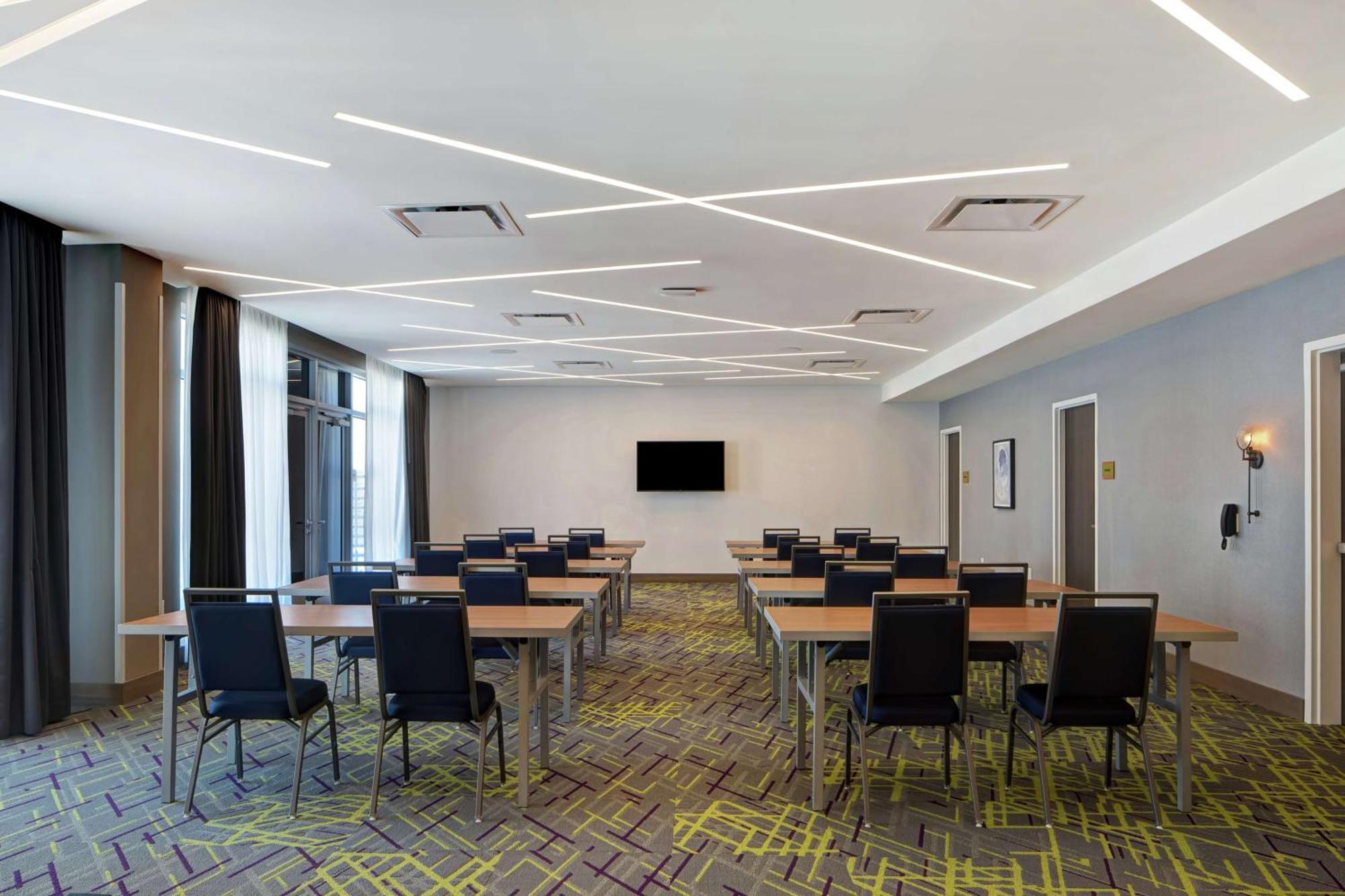 Home2 Suites By Hilton Charlotte Uptown Zewnętrze zdjęcie