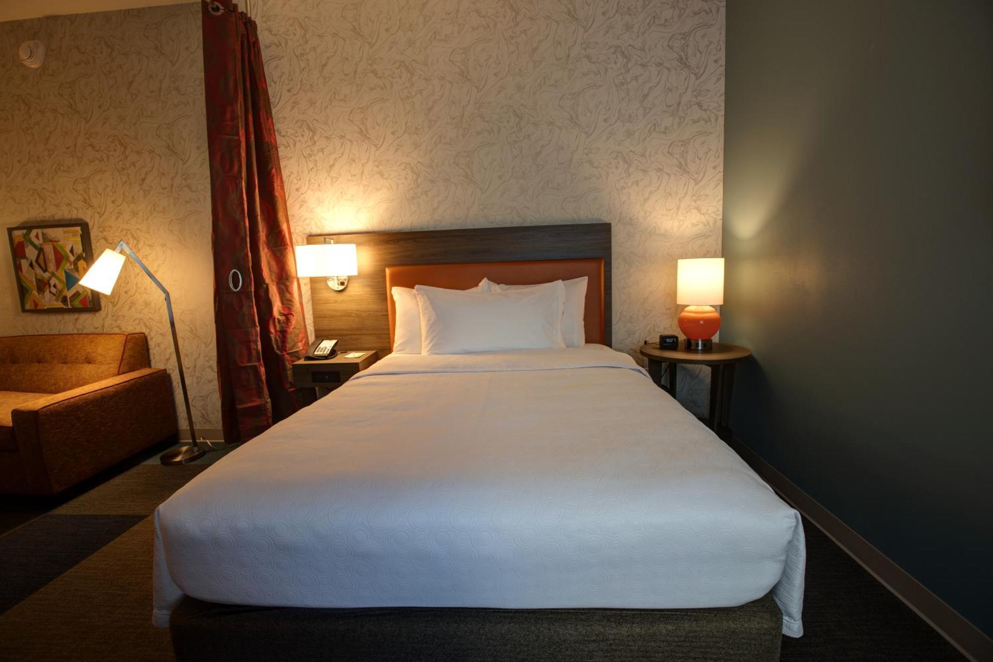 Home2 Suites By Hilton Charlotte Uptown Zewnętrze zdjęcie